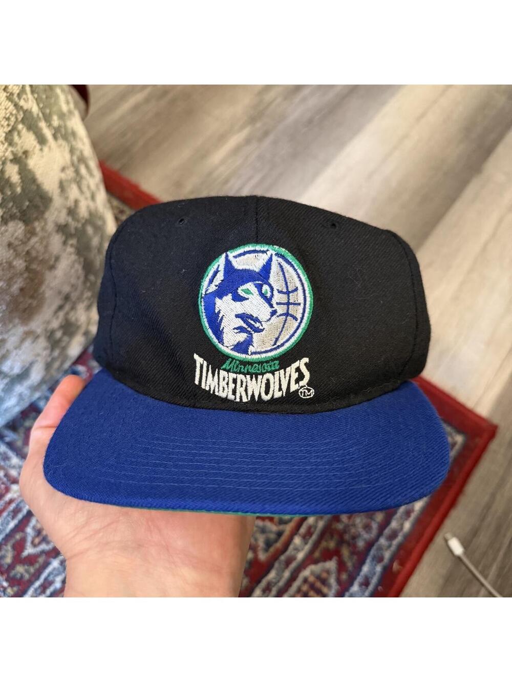 Vintage Minnesota timberwolves wool SnapBack starter hat 90s